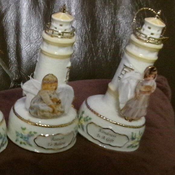 Vintage Heirloom Porcelain Bradford Edition Lighthouse Ornaments - Picture 3 of 15